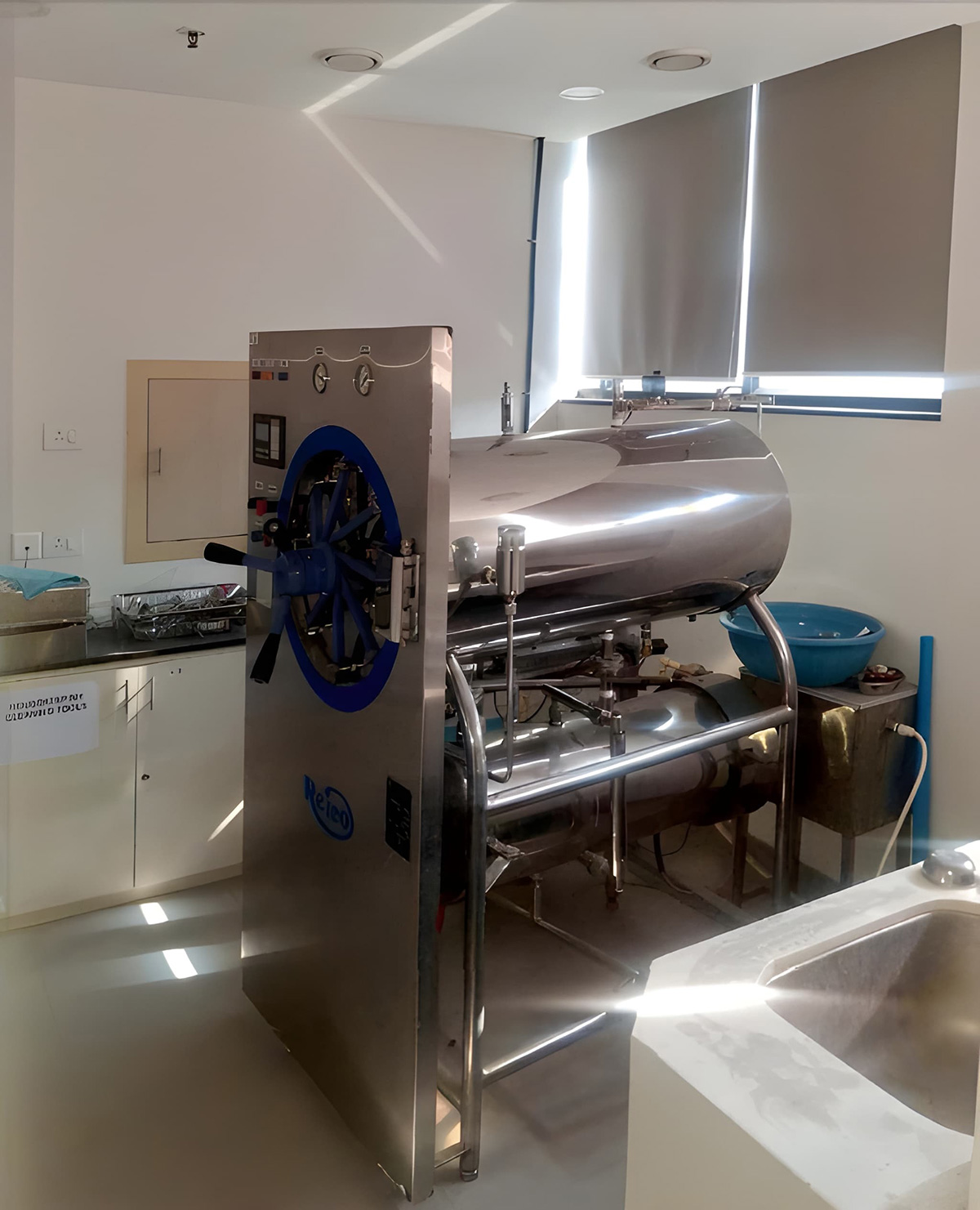 Autoclave machine